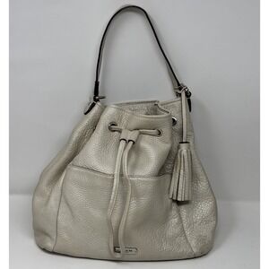 Coach Avery Bucket Bag Purse Leather F27003 Pearl Classic Minimal Capsule Spring